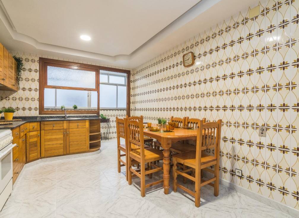 Revente - Appartement - Elche - Reina Victoria-Miguel Hernández