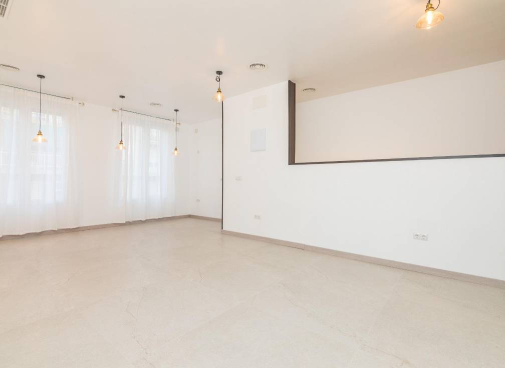 Revente - Appartement - Elche - Reina Victoria-Miguel Hernández