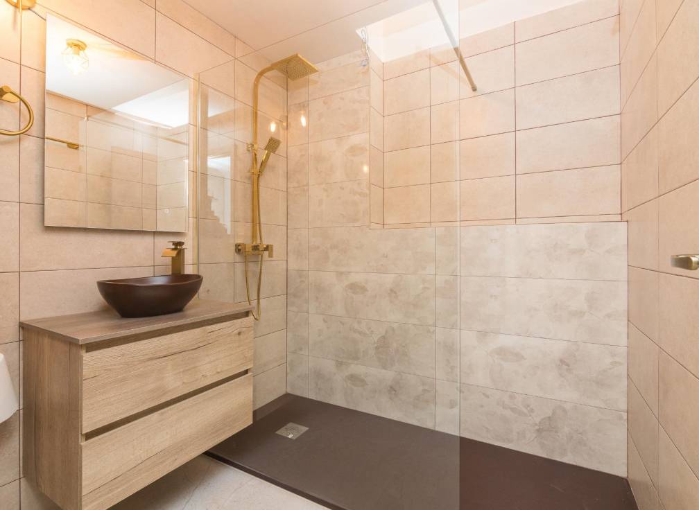 Revente - Appartement - Elche - Reina Victoria-Miguel Hernández