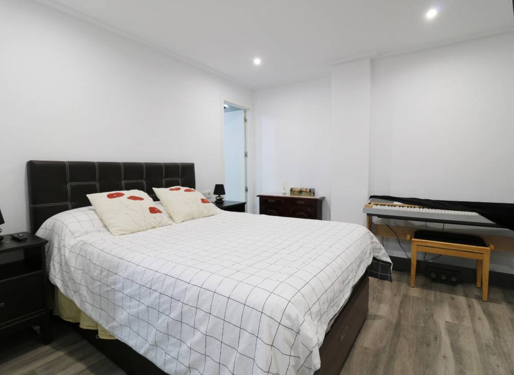 Revente - Appartement - Elche - Reina Victoria-Miguel Hernández