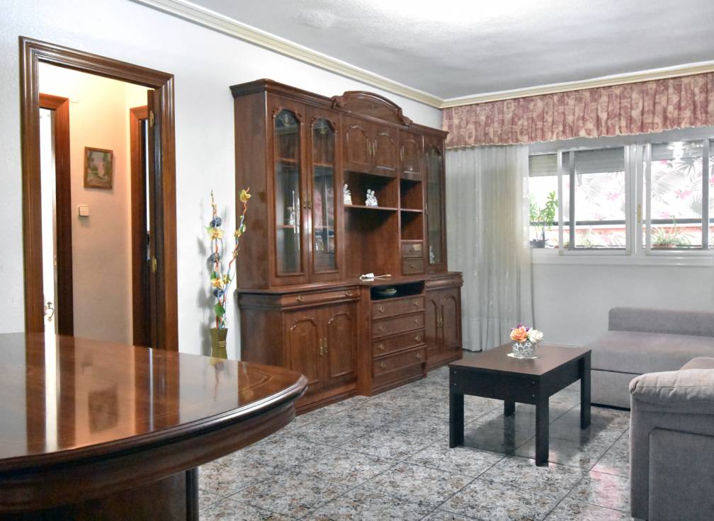 Revente - Appartement - Elche - San Crispín