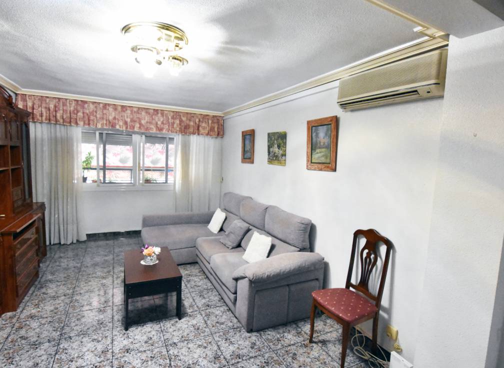 Revente - Appartement - Elche - San Crispín
