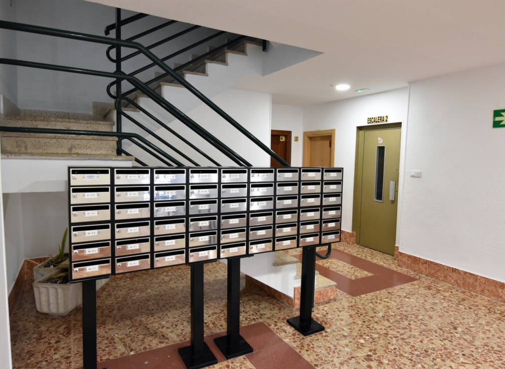 Revente - Appartement - Elche - San Crispín