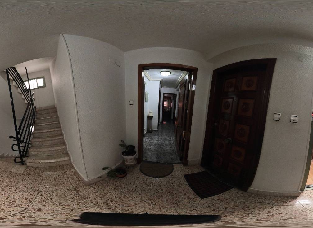 Revente - Appartement - Elche - San Crispín