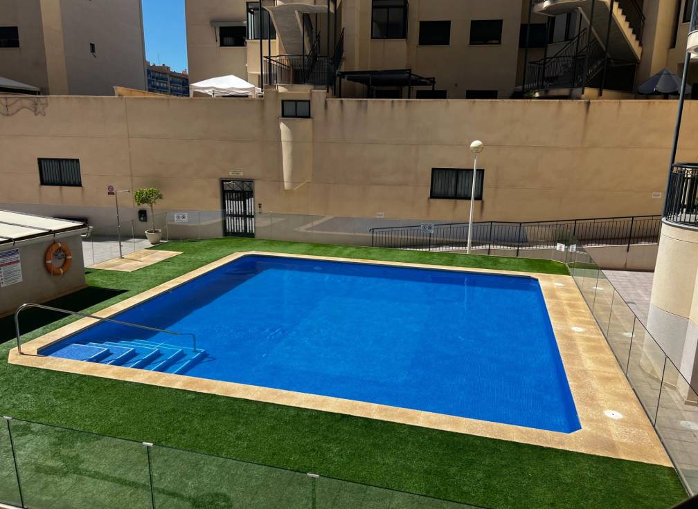 Revente - Appartement - Elche - Universidad - Ciudad deportiva