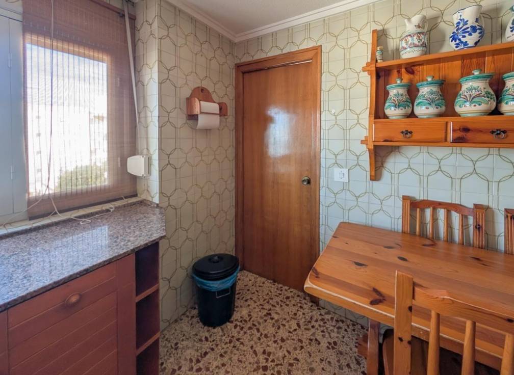 Revente - Appartement - Santa Pola - Calas de Santiago Bernabeu