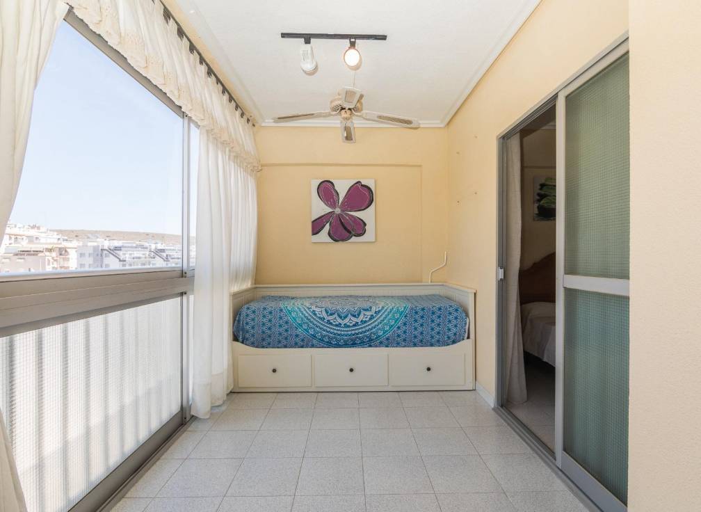 Revente - Appartement - Santa Pola - Calas de Santiago Bernabeu