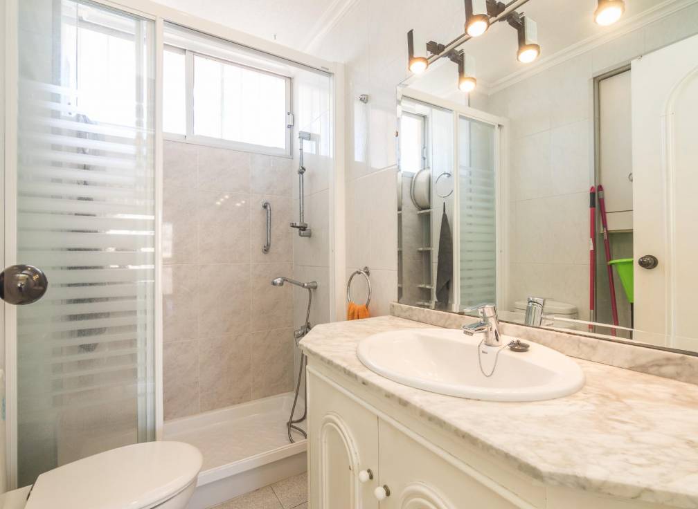 Revente - Appartement - Santa Pola - Calas de Santiago Bernabeu