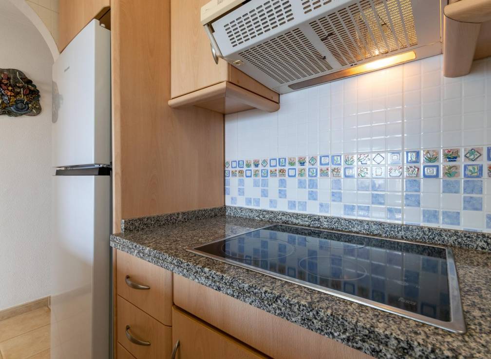 Revente - Appartement - Santa Pola - Calas de Santiago Bernabeu