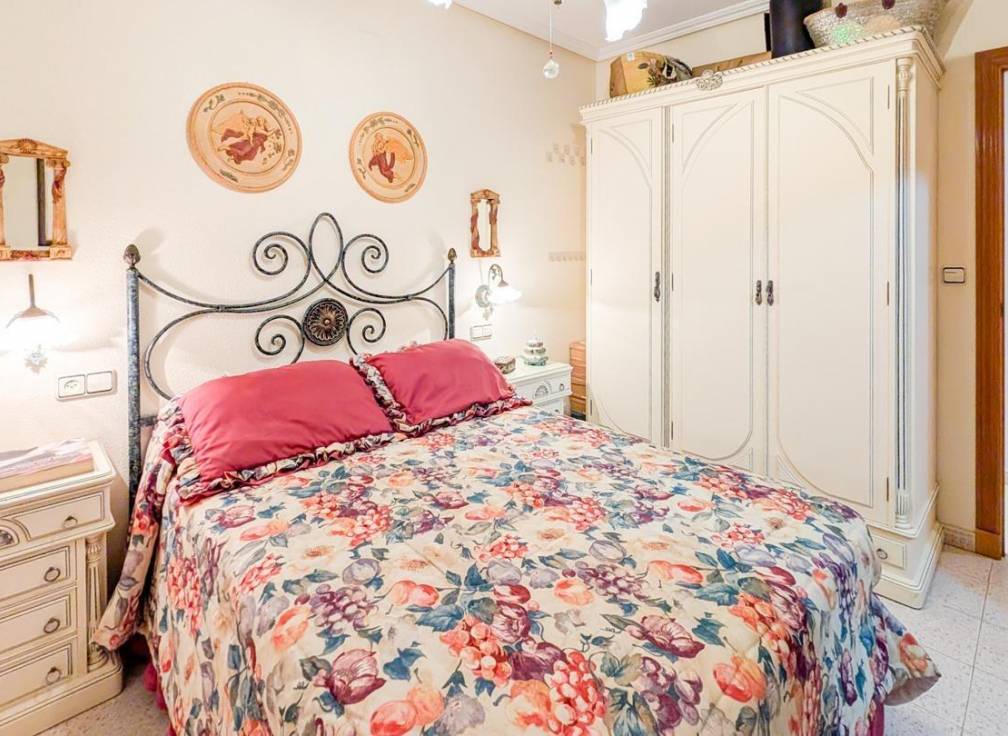 Revente - Appartement - Santa Pola - Calas de Santiago Bernabeu