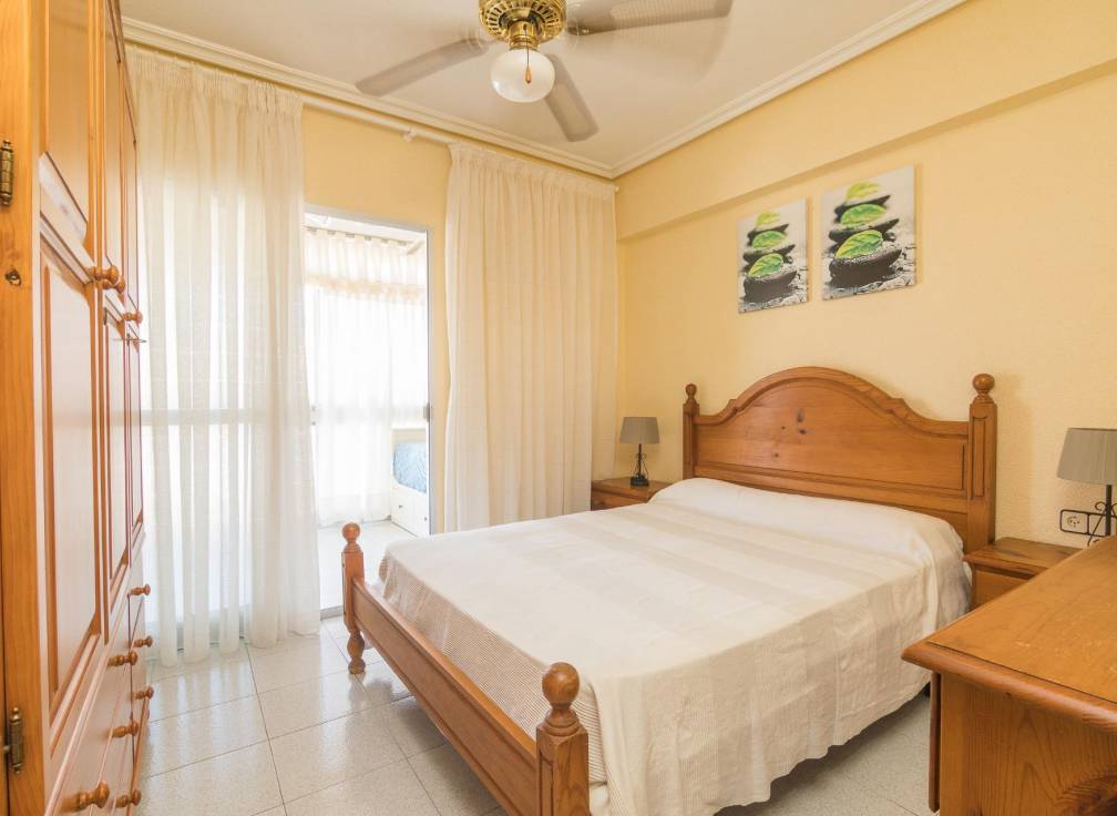 Revente - Appartement - Santa Pola - Calas de Santiago Bernabeu