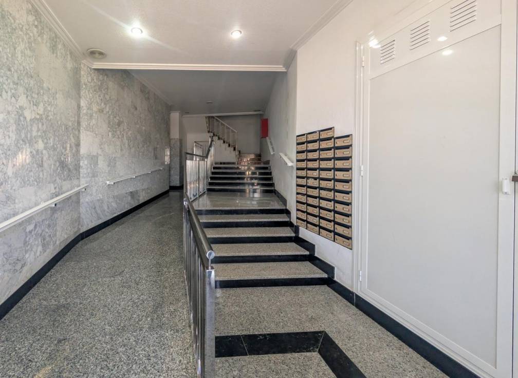 Revente - Appartement - Santa Pola - Centro