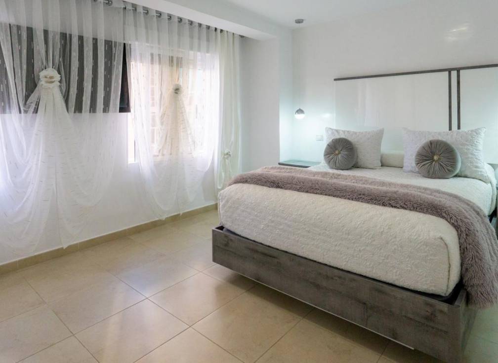 Revente - Appartement - Santa Pola - Centro