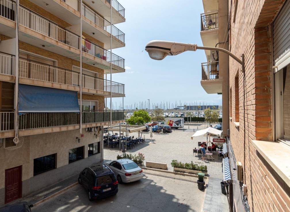 Revente - Appartement - Santa Pola - Club nautico