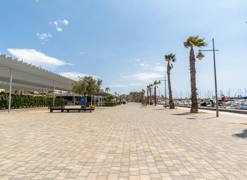 Revente - Appartement - Santa Pola - Club nautico