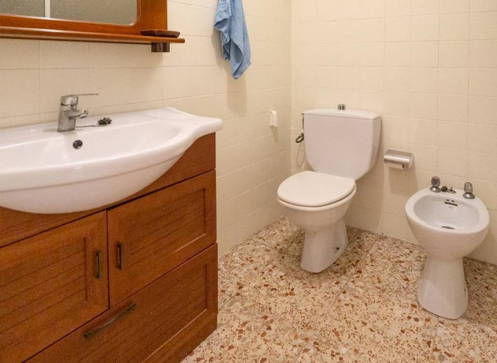 Revente - Appartement - Santa Pola - Club nautico