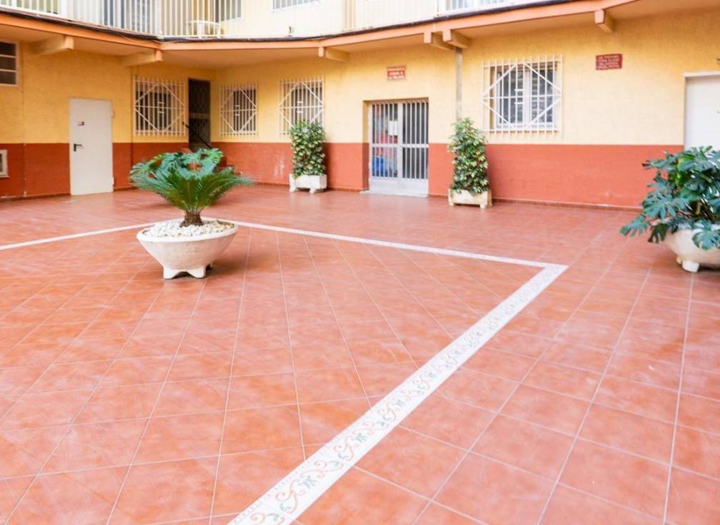 Revente - Appartement - Santa Pola - Club nautico