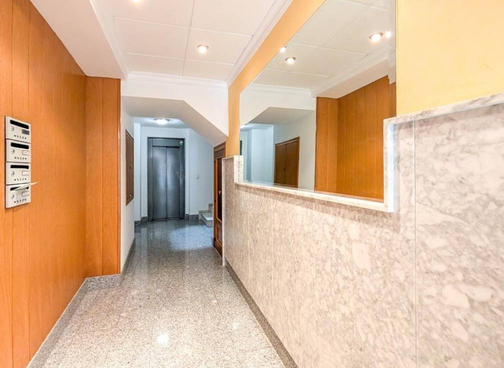 Revente - Appartement - Santa Pola - Playa Levante