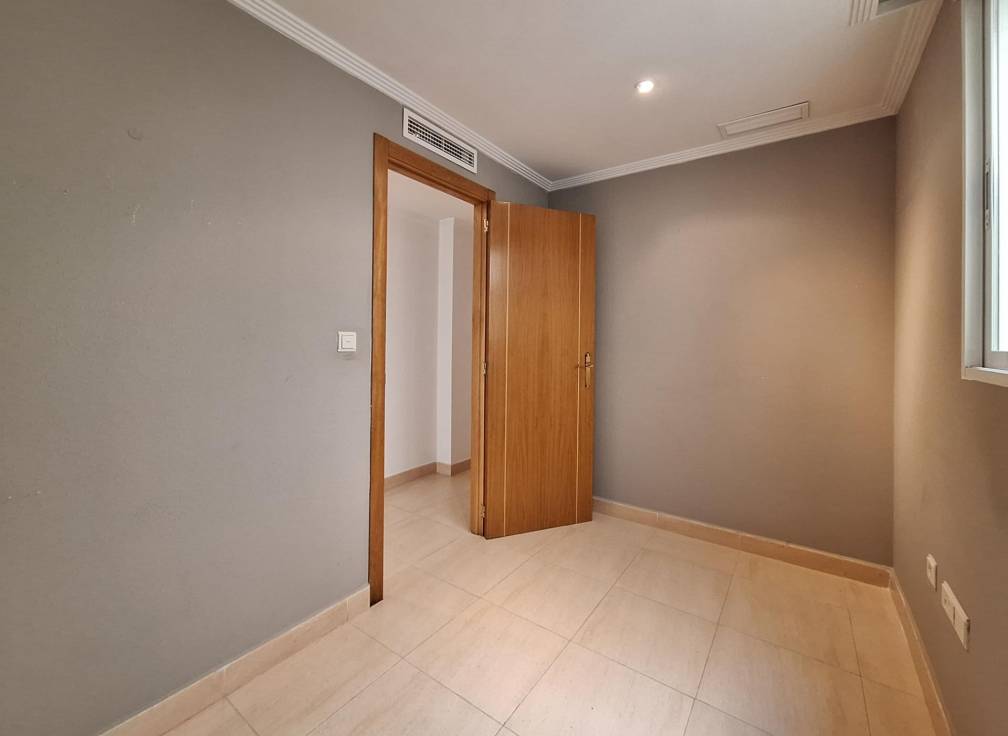 Revente - Appartement - Santa Pola - Puerto