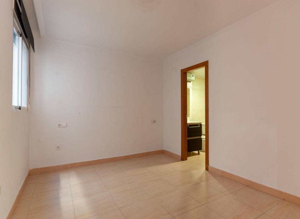 Revente - Appartement - Santa Pola - Puerto