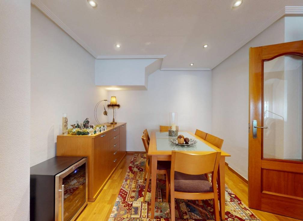 Revente - Appartement - Santa Pola - Santiago bernabeu