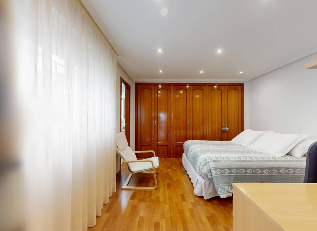 Revente - Appartement - Santa Pola - Santiago bernabeu