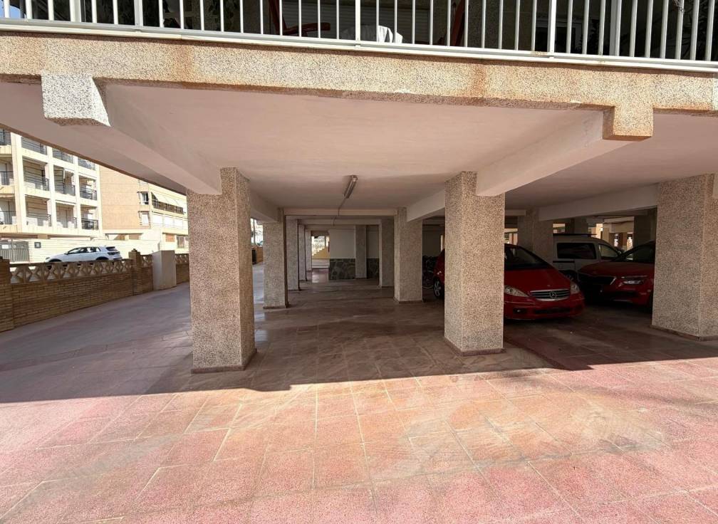 Revente - Appartement - Santa Pola - Santiago bernabeu