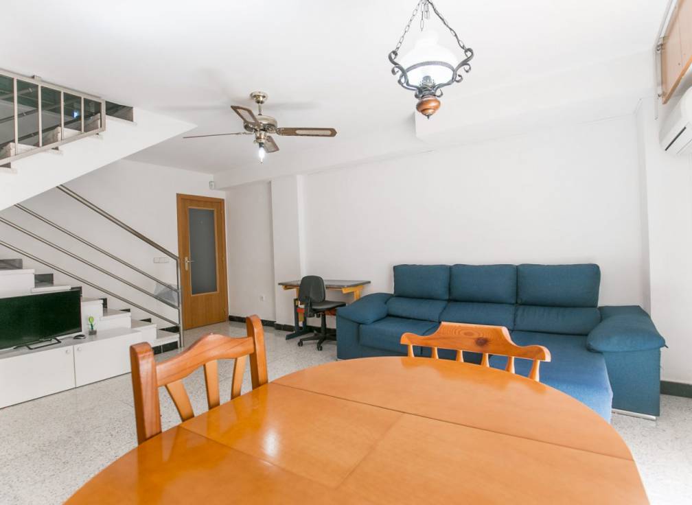 Revente - Appartement type Duplex - Santa Pola - Calvario