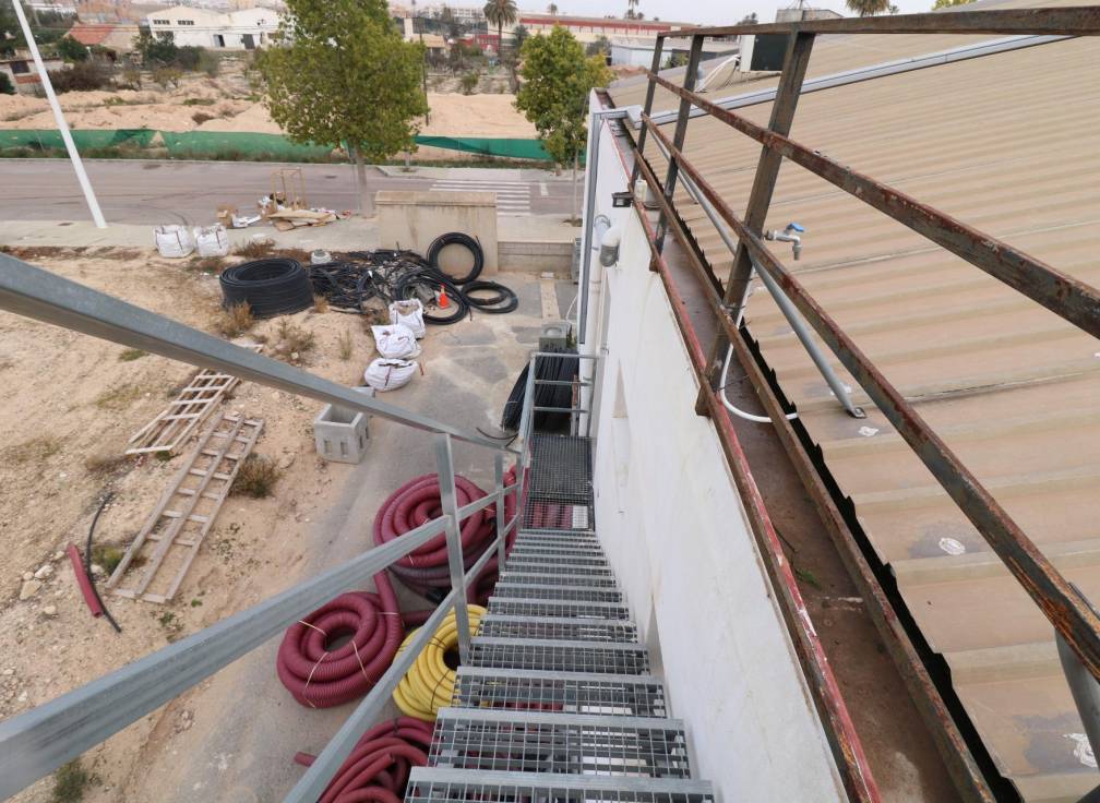 Revente - Bâtiment industriel - Elche Pedanías - Carretera del leon