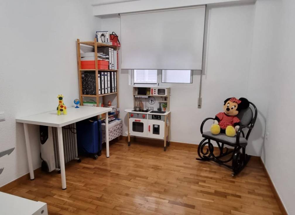 Revente - Duplex - Elche - Raval - Puertas Coloradas