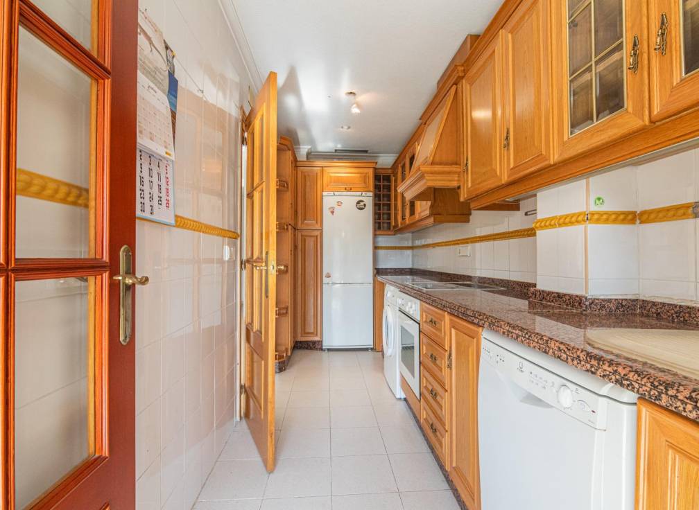 Revente - Duplex - Elche - Raval - Puertas Coloradas