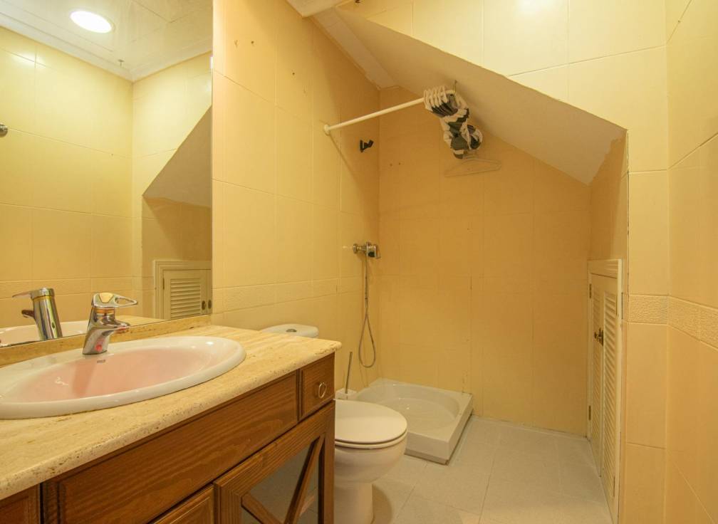 Revente - Duplex - Elche - Raval - Puertas Coloradas