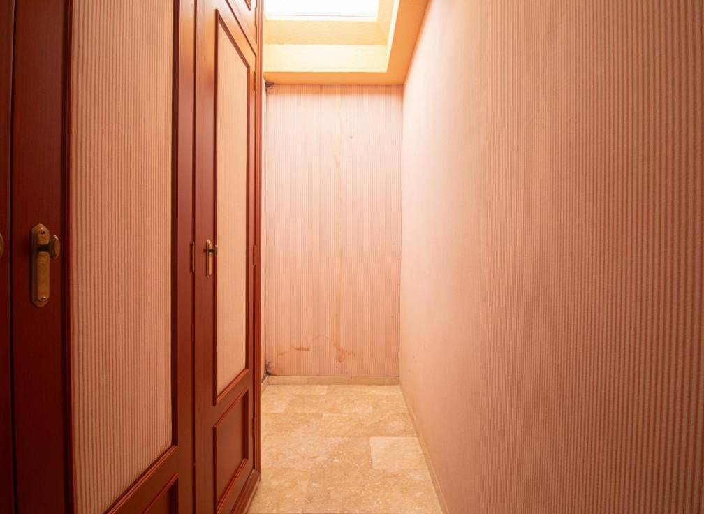Revente - Duplex - Elche - Raval - Puertas Coloradas