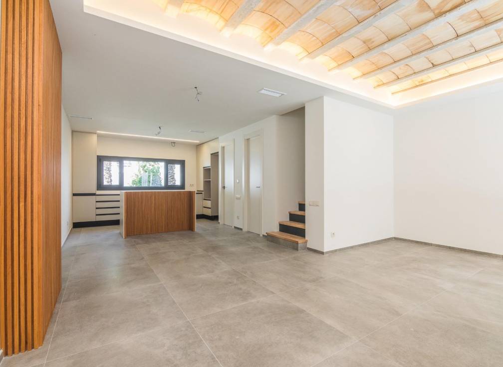 Revente -  - Elche - Raval - Puertas Coloradas