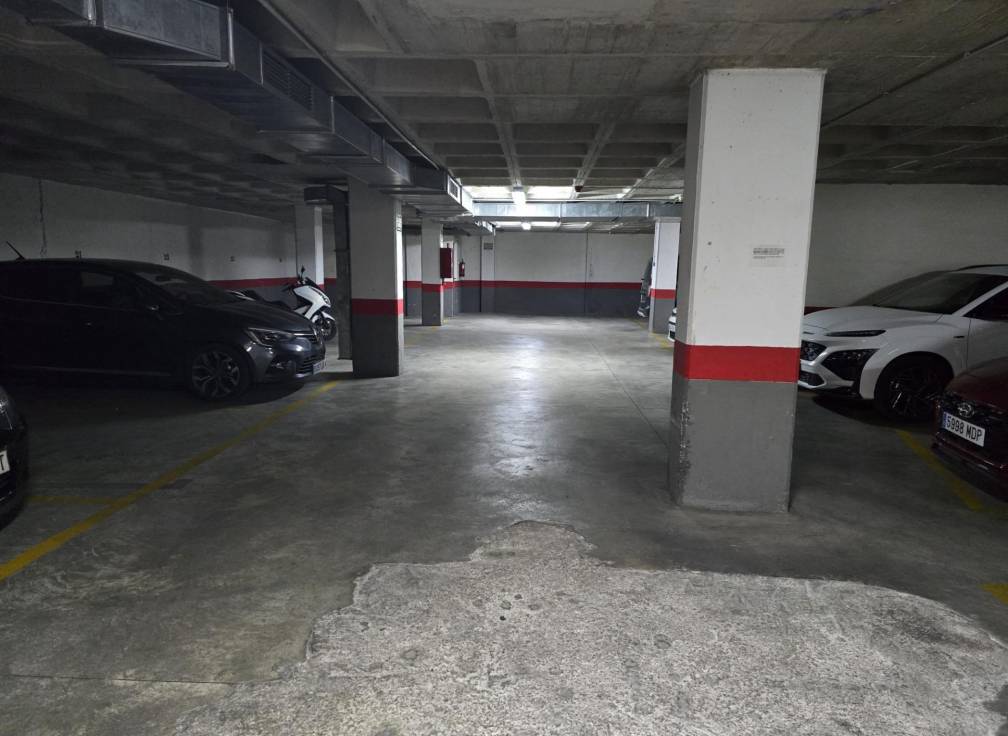 Revente - Garage - Elche - Plaza Crevillente-Juzgados