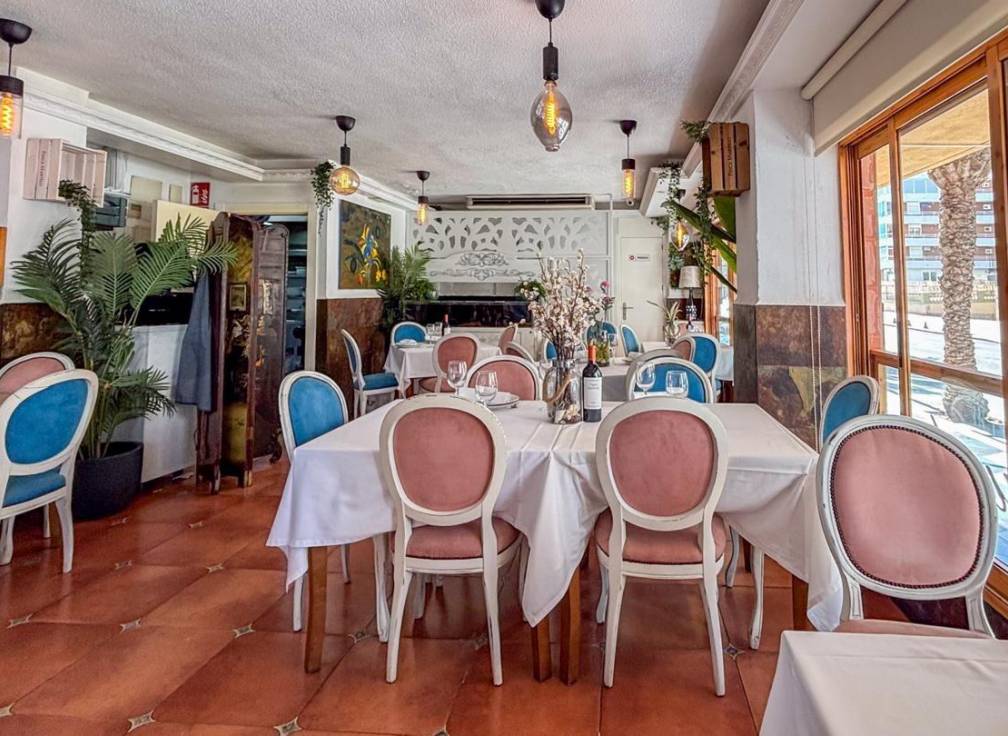 Revente - Local commerciel - Arenales del Sol