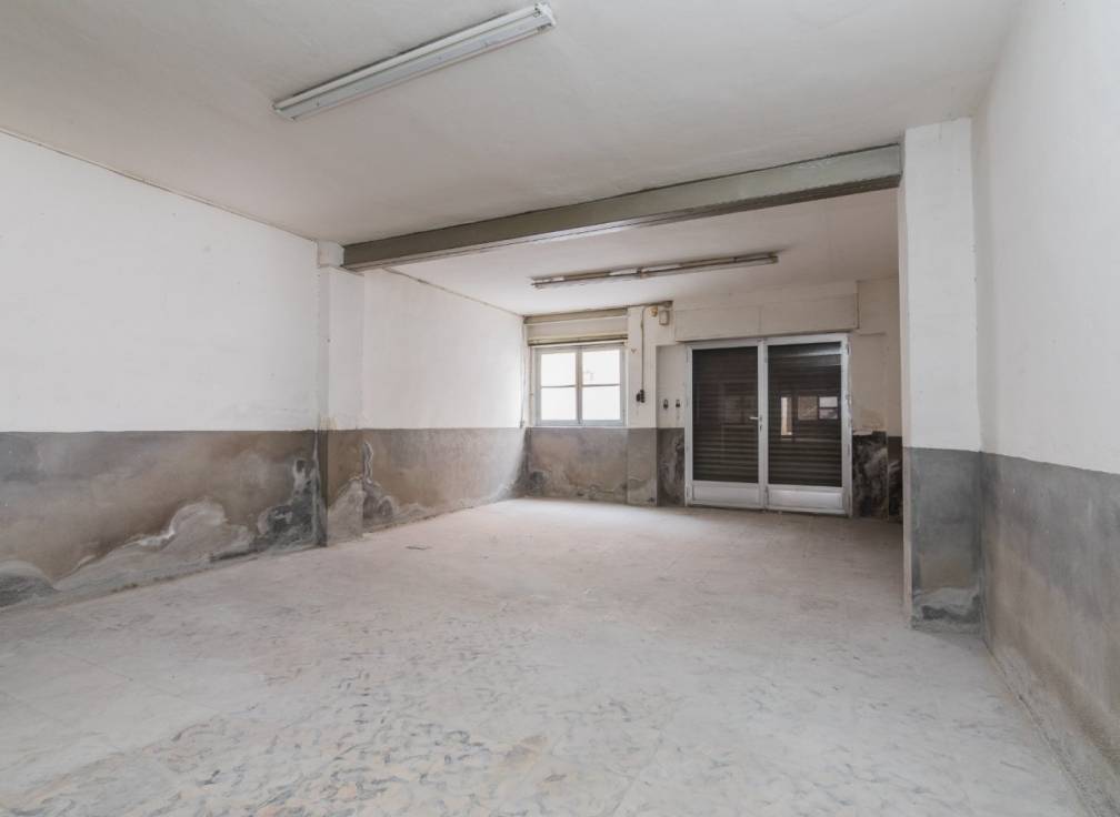 Revente - Local commerciel - Elche - Carrus