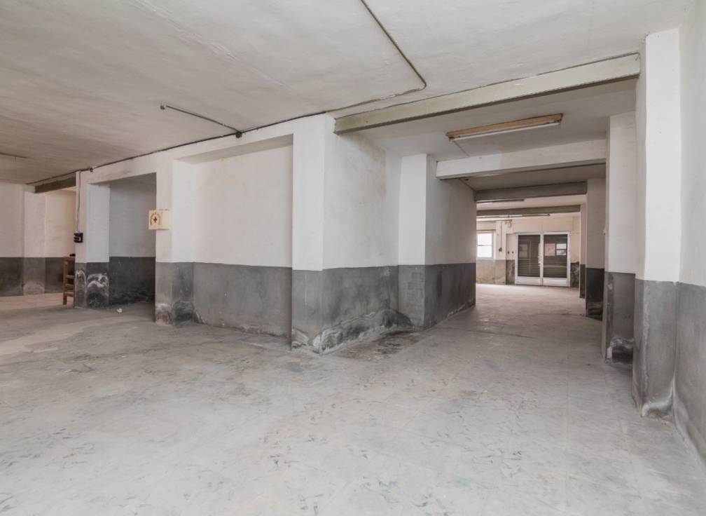 Revente - Local commerciel - Elche - Carrus