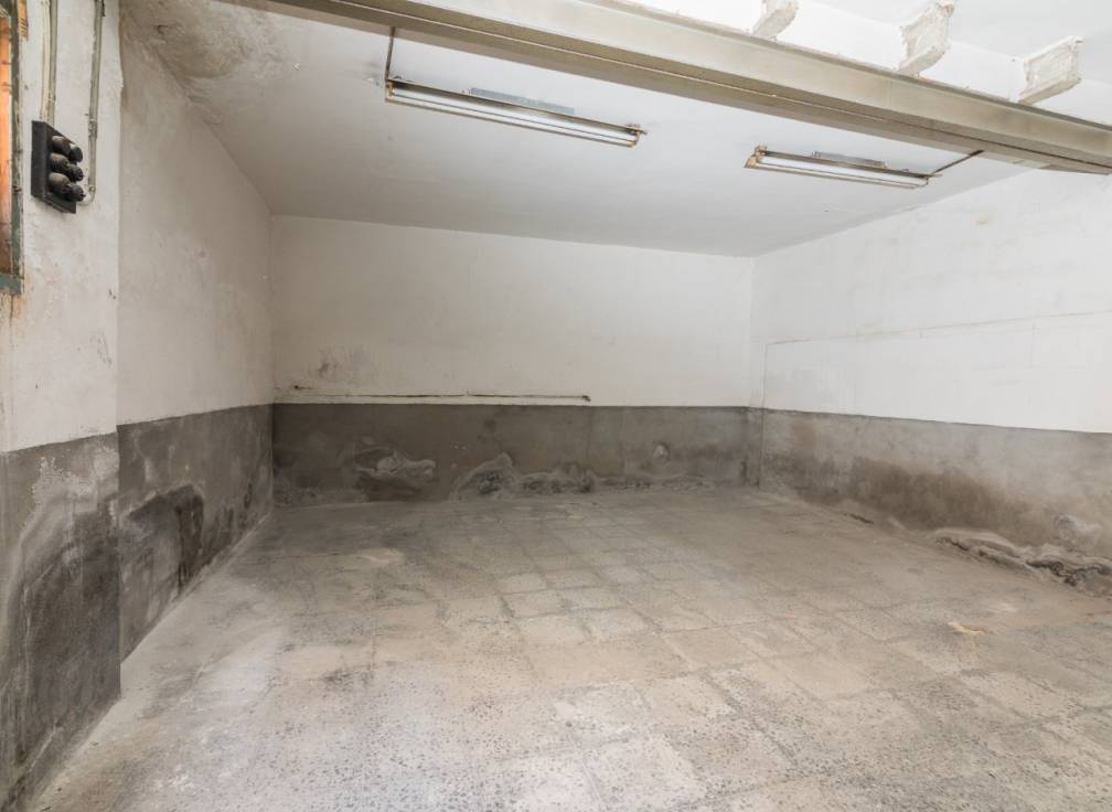 Revente - Local commerciel - Elche - Carrus