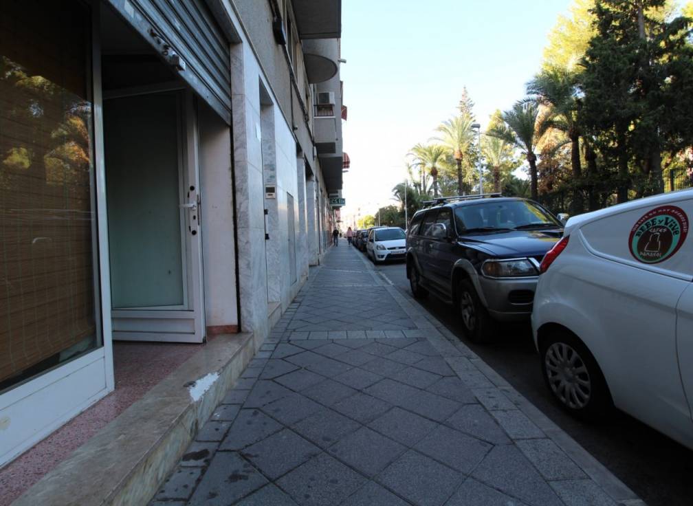 Revente - Local commerciel - Elche - Carrus
