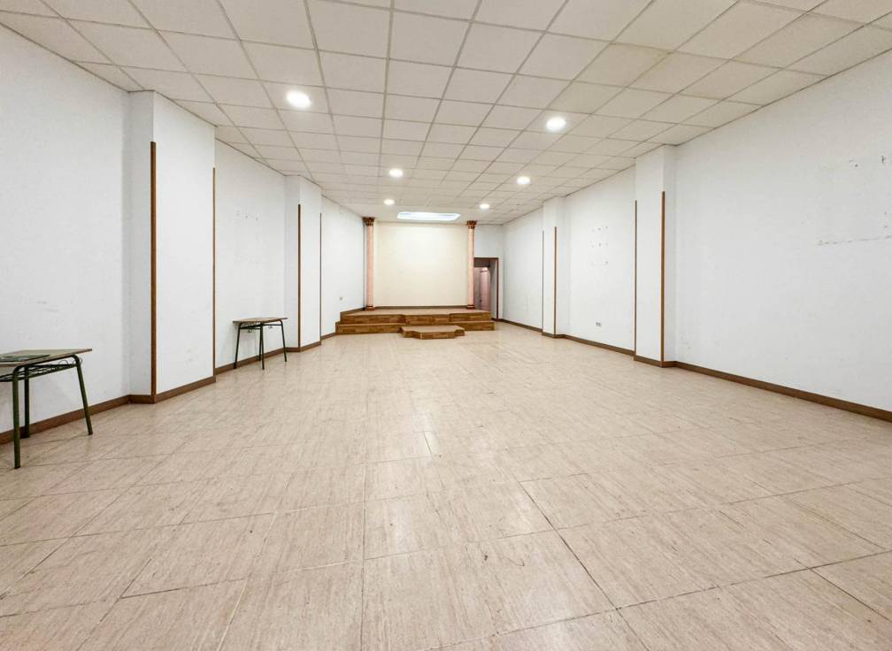 Revente - Local commerciel - Elche - Centro