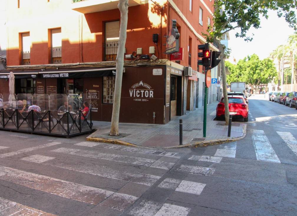 Revente - Local commerciel - Elche - Plaza Barcelona