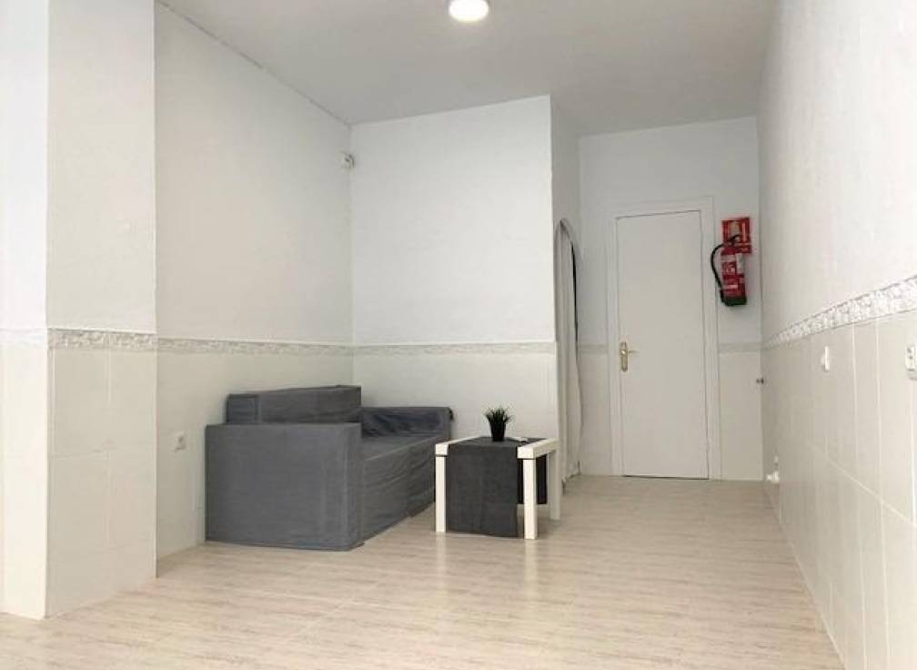 Revente - Local commerciel - Elche - Plaza Crevillente-Juzgados