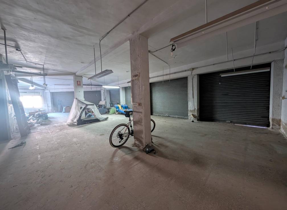 Revente - Local commerciel - Elche - Plaza Madrid