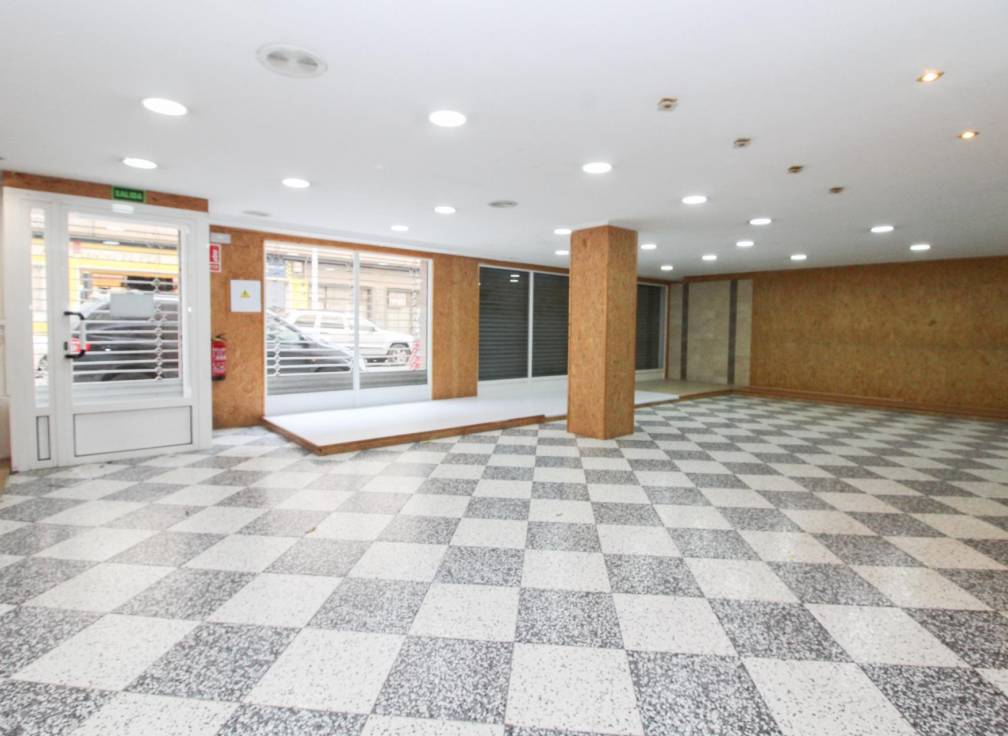 Revente - Local commerciel - Elche - Sector Quinto