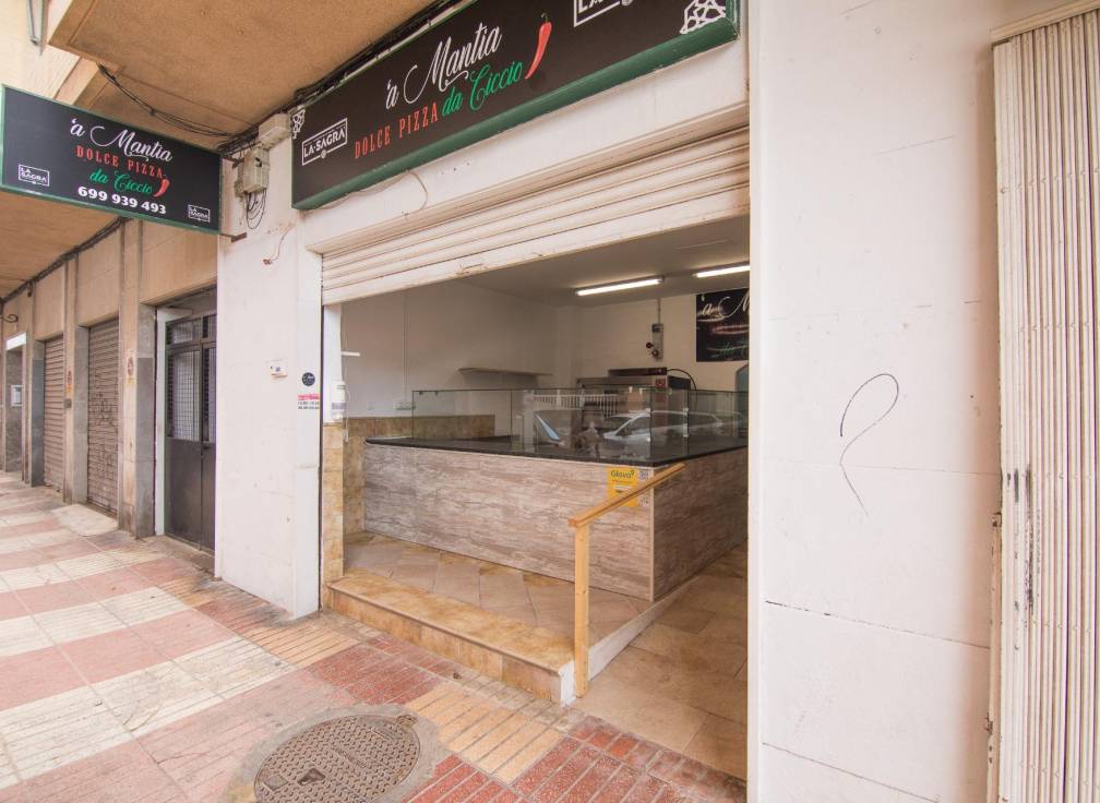 Revente - Local commerciel - Santa Pola - Club nautico