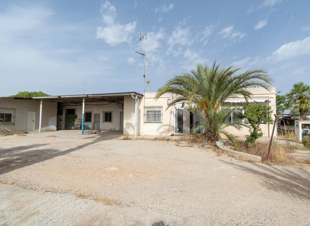 Revente - Maison avec terre - Elche Pedanías - Jubalcoi-Saladas