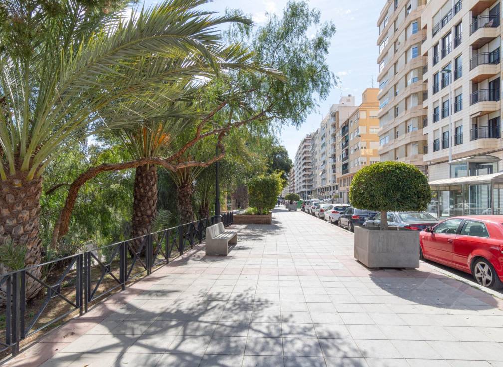 Revente - Maison - Elche - Corazon de Jesus