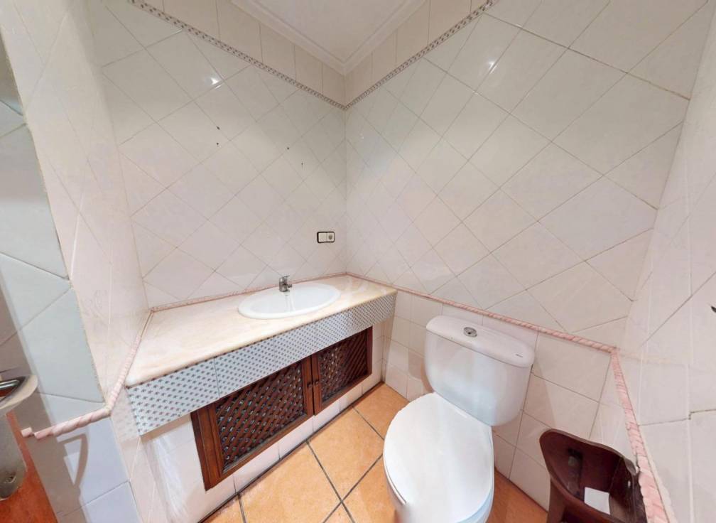 Revente - Mezzanine - Elche - Corazon de Jesus