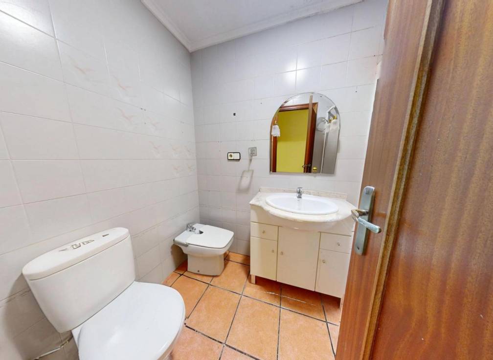 Revente - Mezzanine - Elche - Corazon de Jesus